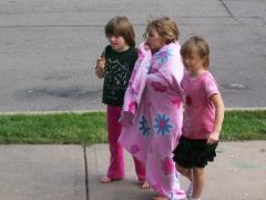 Friday September 14, 2007 16:47 - BACK YARD ( POOLS GONE) 047.jpg